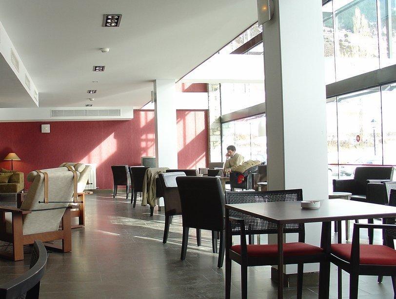 Hg Cerler Hotel Restoran gambar